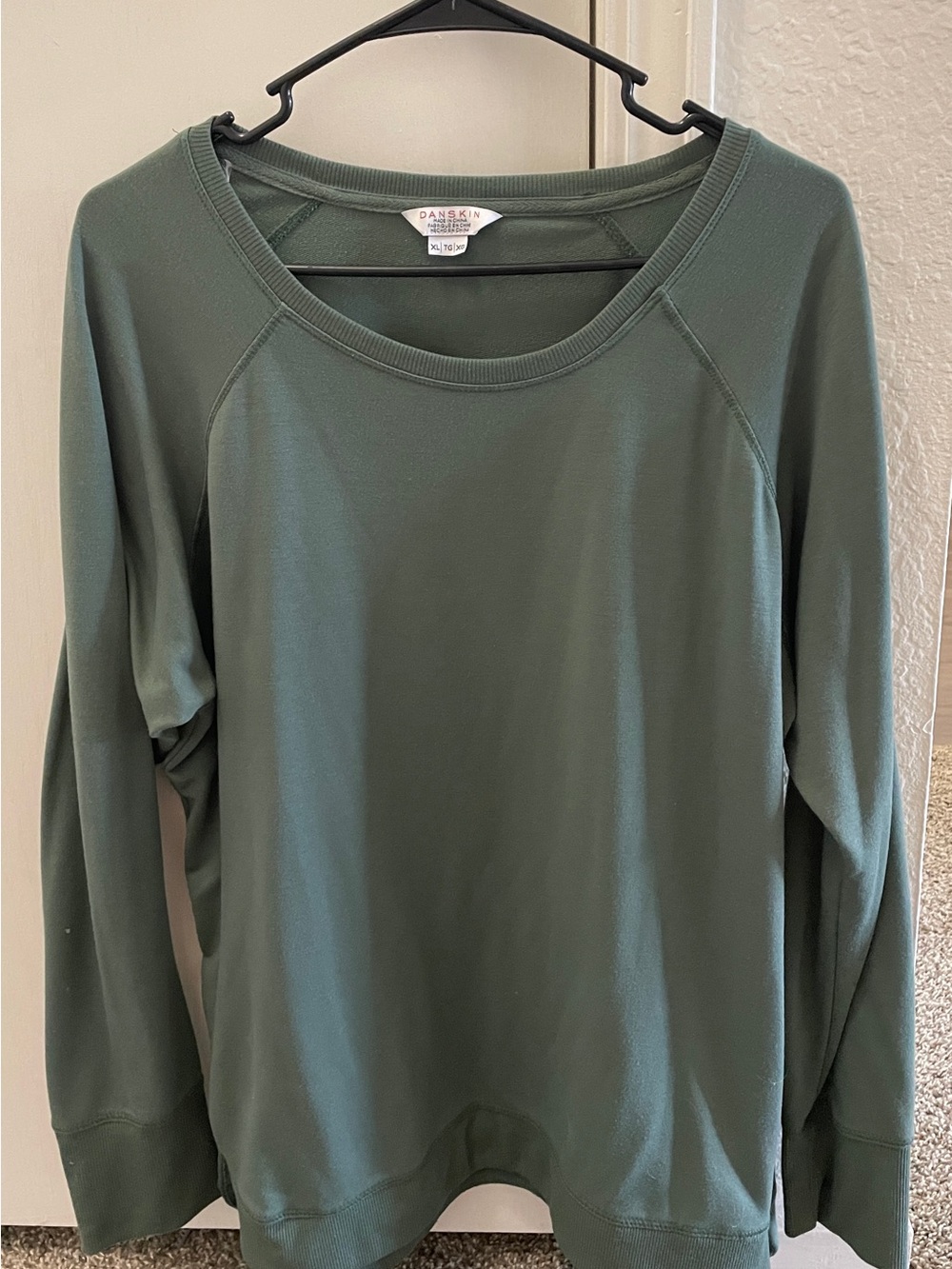Danskin Olive Green Scoop-Neck Long Sleeve Pullover